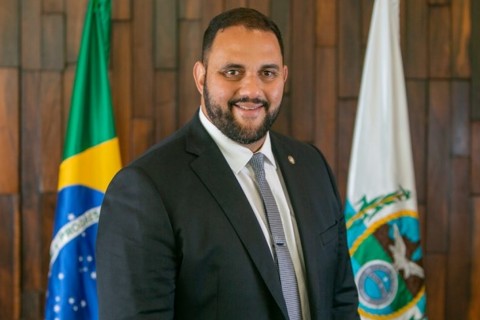 Deputado Thiago Rangel é alvo de operação da Polícia Federal por fraudes e corrupção